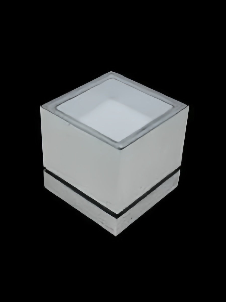 20 mm x 20 mm x 20 mm LaBr3(Ce) Scintillator, Energy Resolution: <3.5%@662keV(Cs-137)